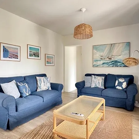 Casa de Férias Les Mouettes 2, 6 Personnes, 4 Chambres, à 5 Minutes De La Grande Saint-Gilles-Croix-de-Vie